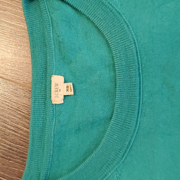 J Crew Green Merino Wool Crew Neck Sweater - Picture 3 of 5